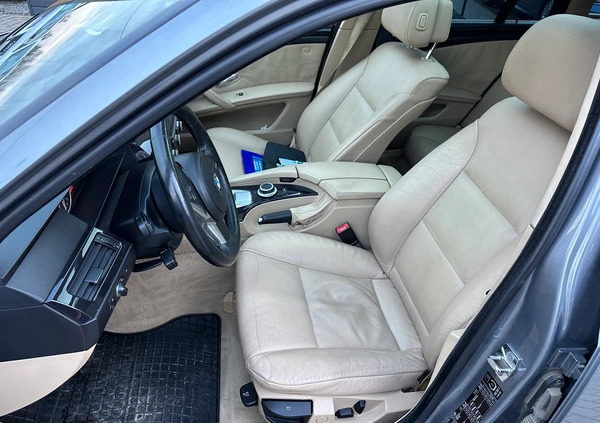 BMW Seria 5 cena 27900 przebieg: 348000, rok produkcji 2008 z Mrocza małe 781